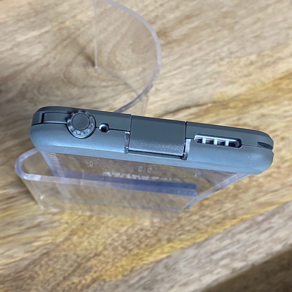 LifeProof NUUD Series case for iPhone 7plus - Picture 4 of 14